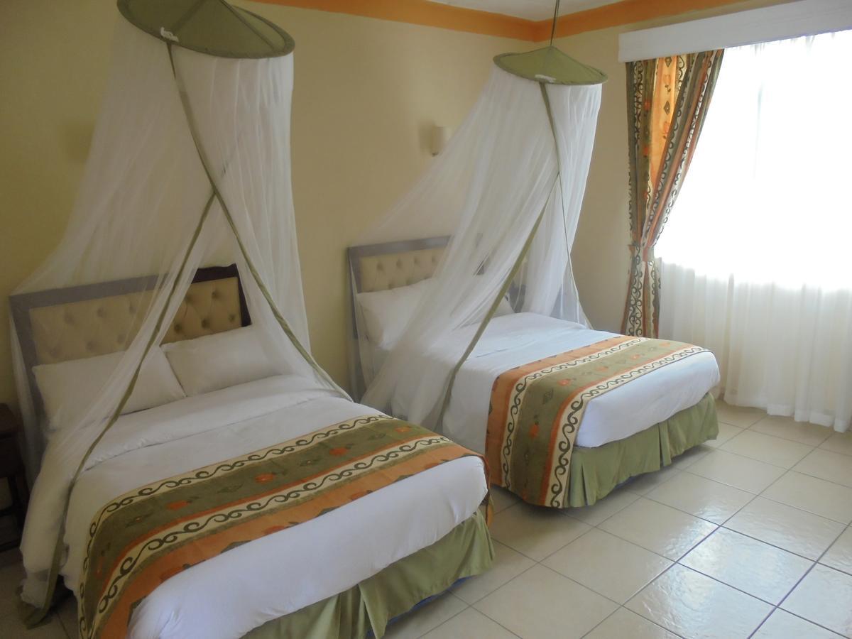 Maanzoni Lodge Limited Athi River Екстериор снимка