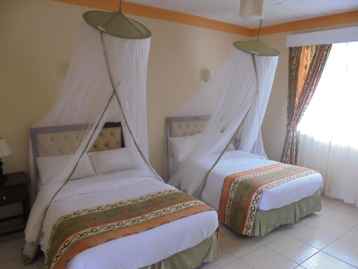 Maanzoni Lodge Limited Athi River Екстериор снимка